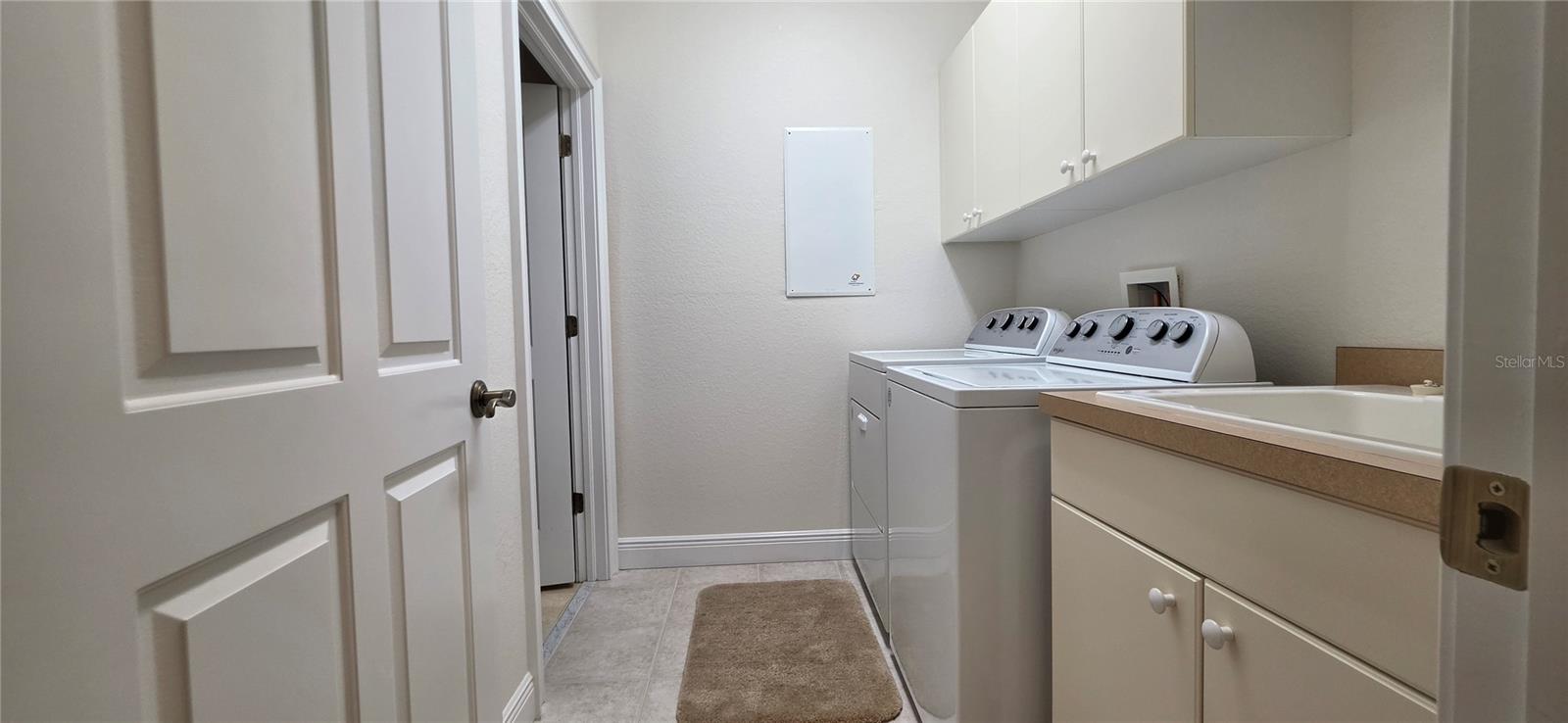 ADMINALS LANDING - Residential Lease