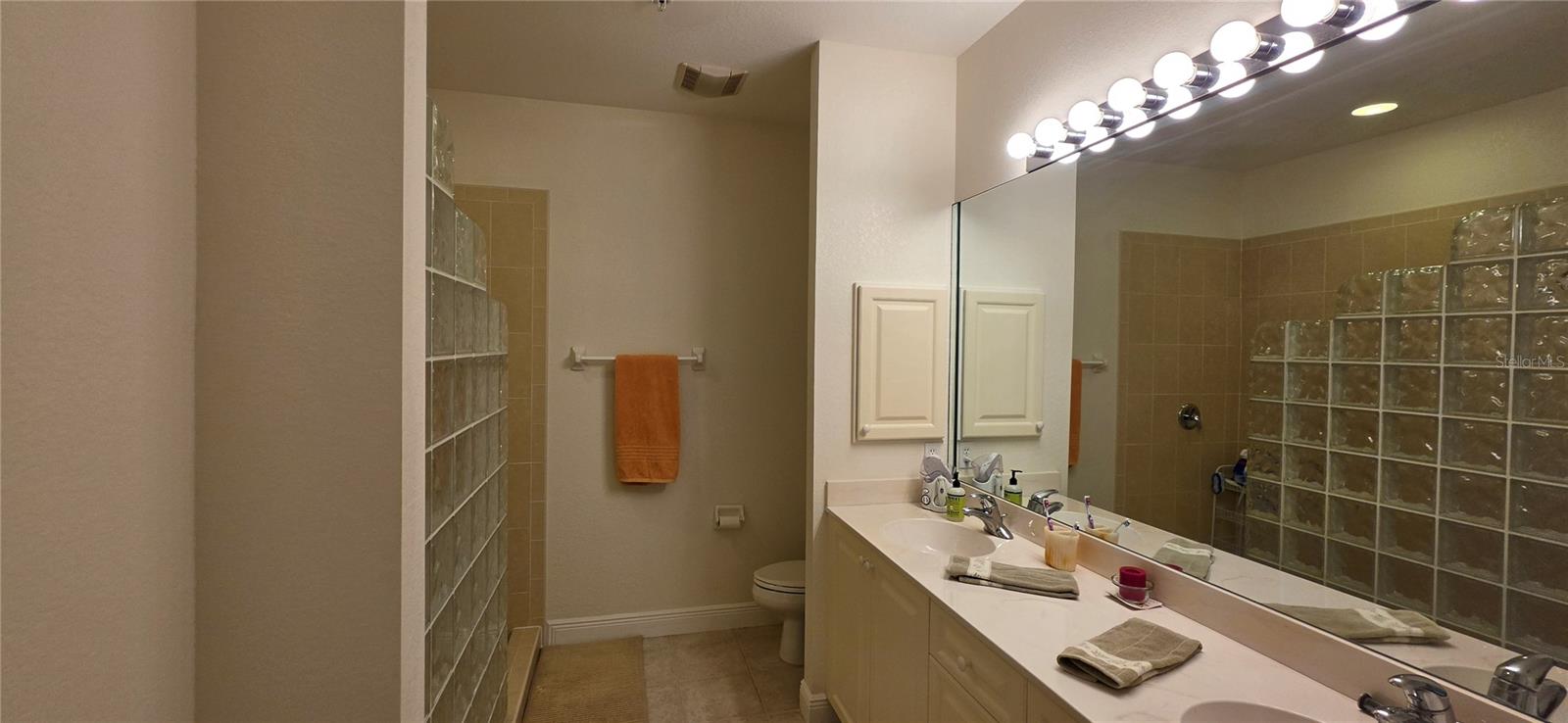 ADMINALS LANDING - Residential Lease