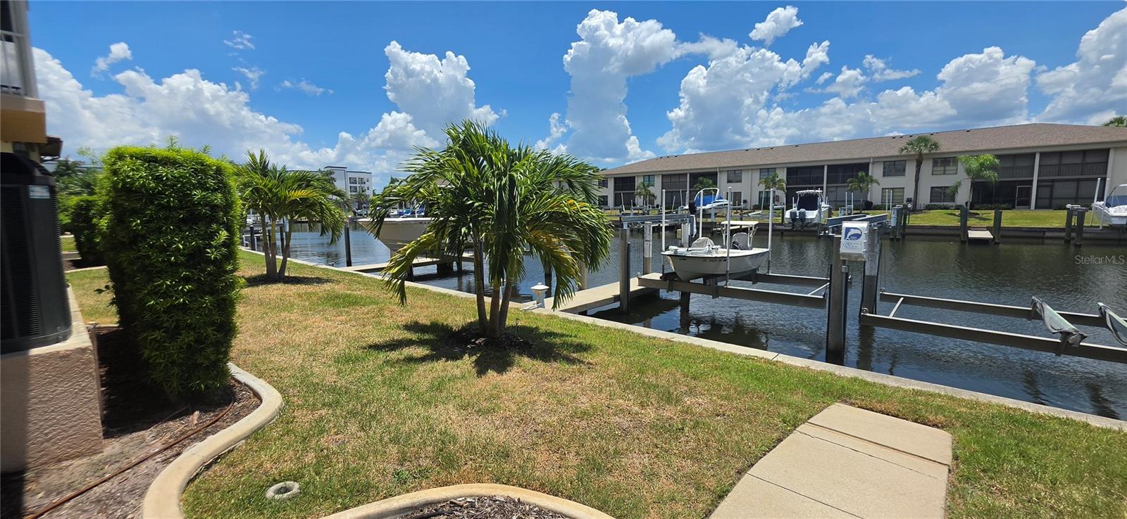 ADMINALS LANDING - Residential Lease