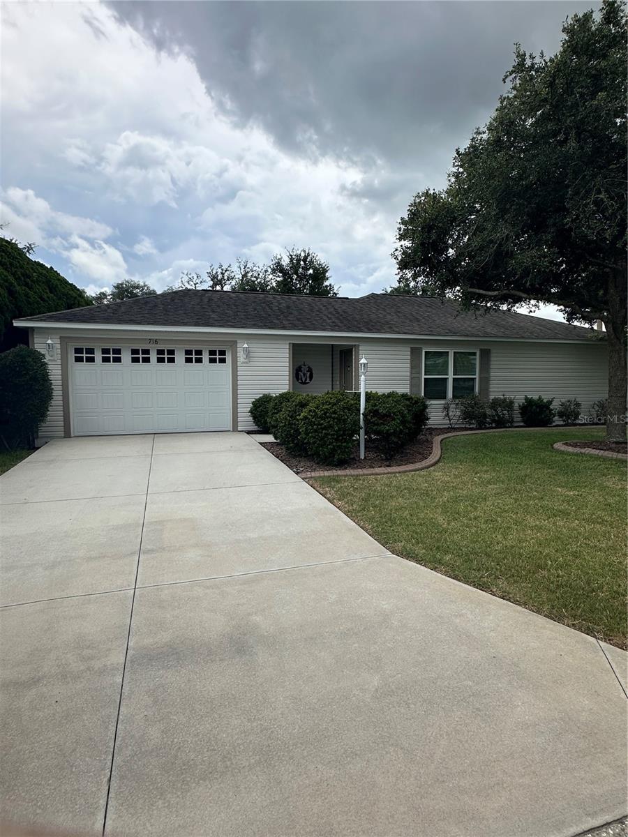New Listing - No Bond and No CDD.  This site - built home has an OPEN Floor plan and is sitting on a large corner lot.  This home has a conveniently located INSIDE laundry room, a screened lanai, and a one car garage, dining room, 2 bedroom and a Jack and Jill bathroom.  You are a golf cart ride away to Spanish Springs Square for your nightly entertainment (a different band every night), restaurants, shopping, doctors and a hospital.  There are many 9 & 18 hole golf courses, pickleball courts, tennis courts, bocce ball courts, softball fields, bowling, pools and many recreation centers for inside activities including pool tables.  Be sure to call today to see this beautiful home.