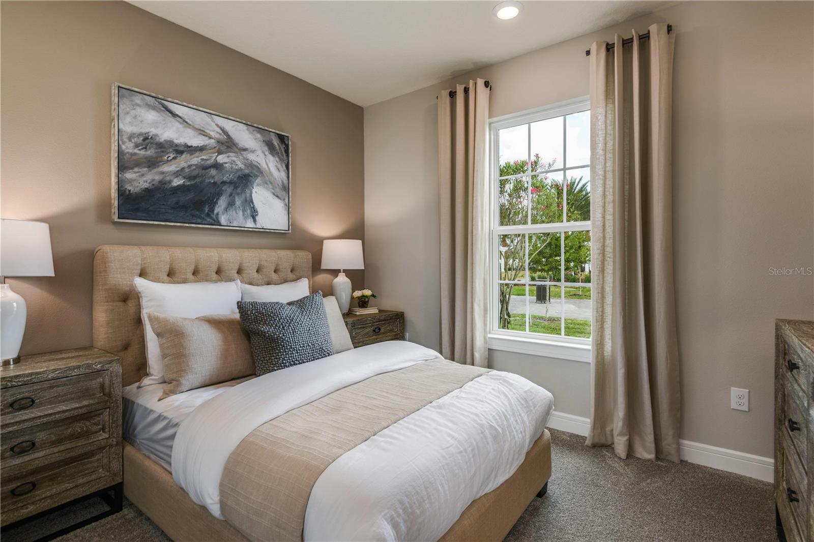 DEL WEBB TWIN LAKES - Residential
