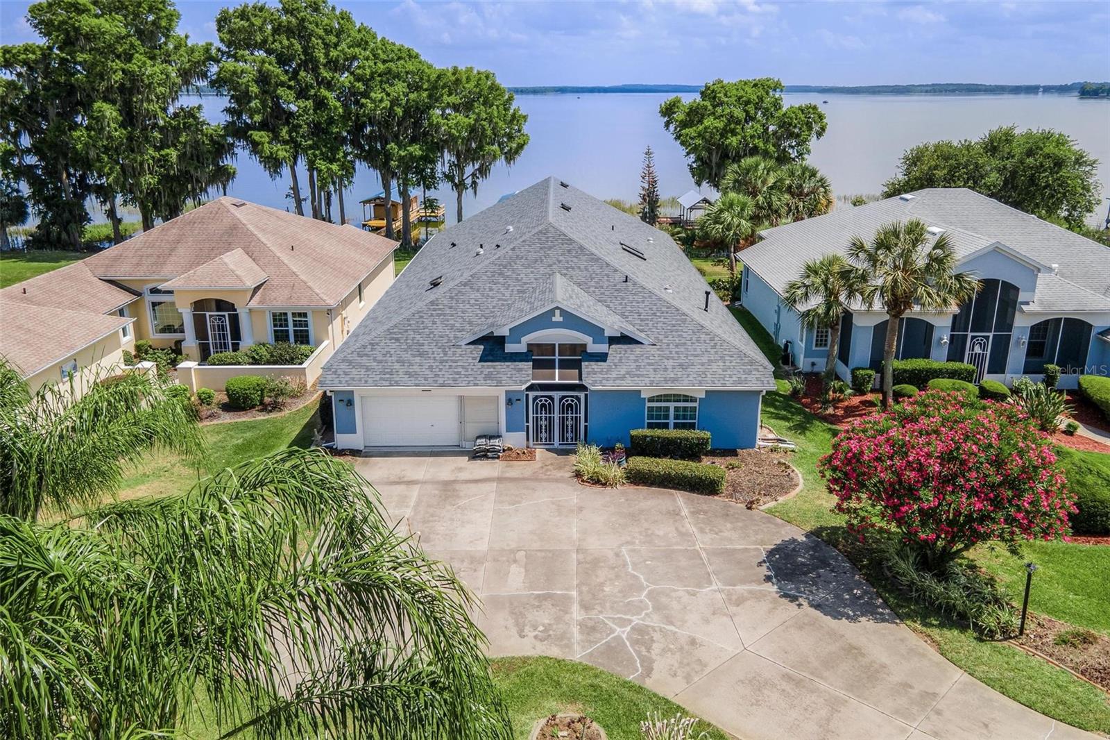 ROYAL HARBOR PH 01 - Residential
