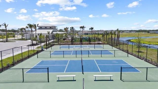 MAGNOLIA BAY - Residential
