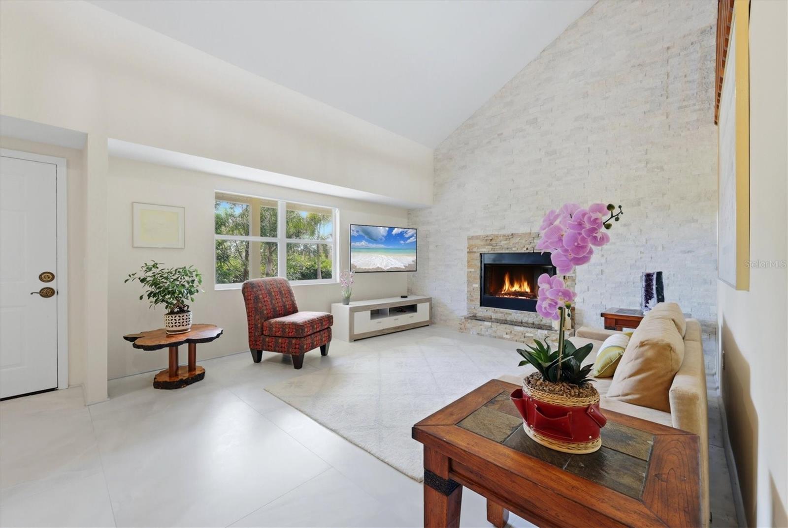 SOUTH VENICE UNIT 06 - Residential