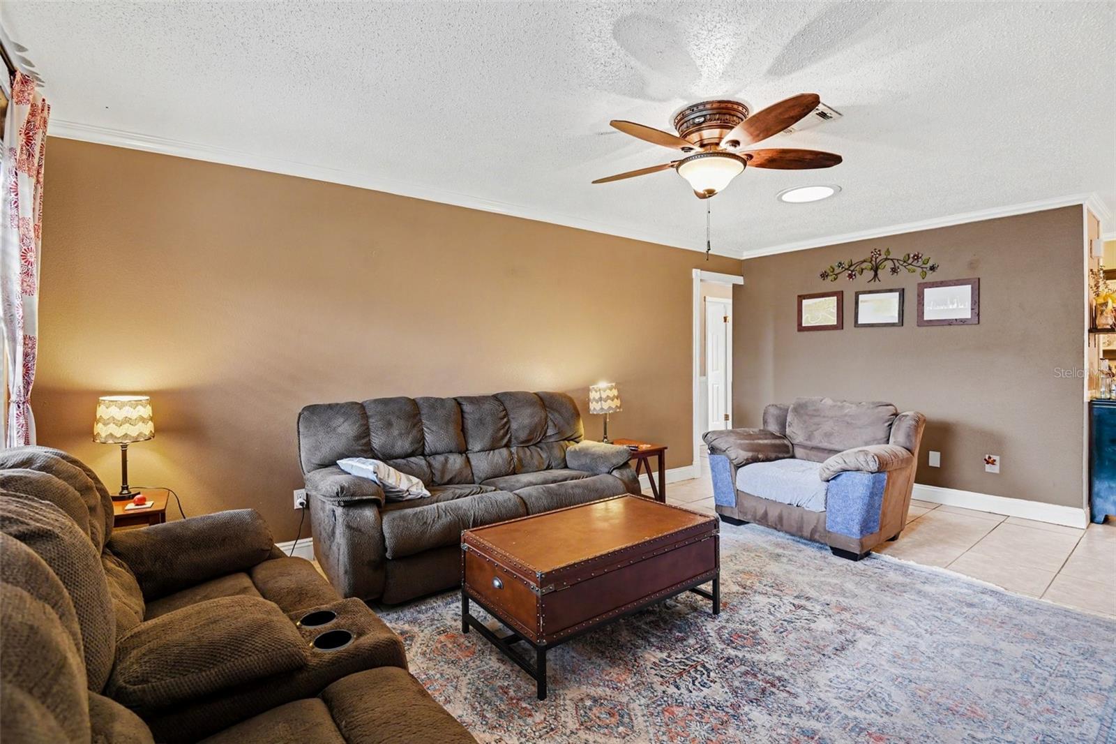FT MYERS VILLAS - Residential