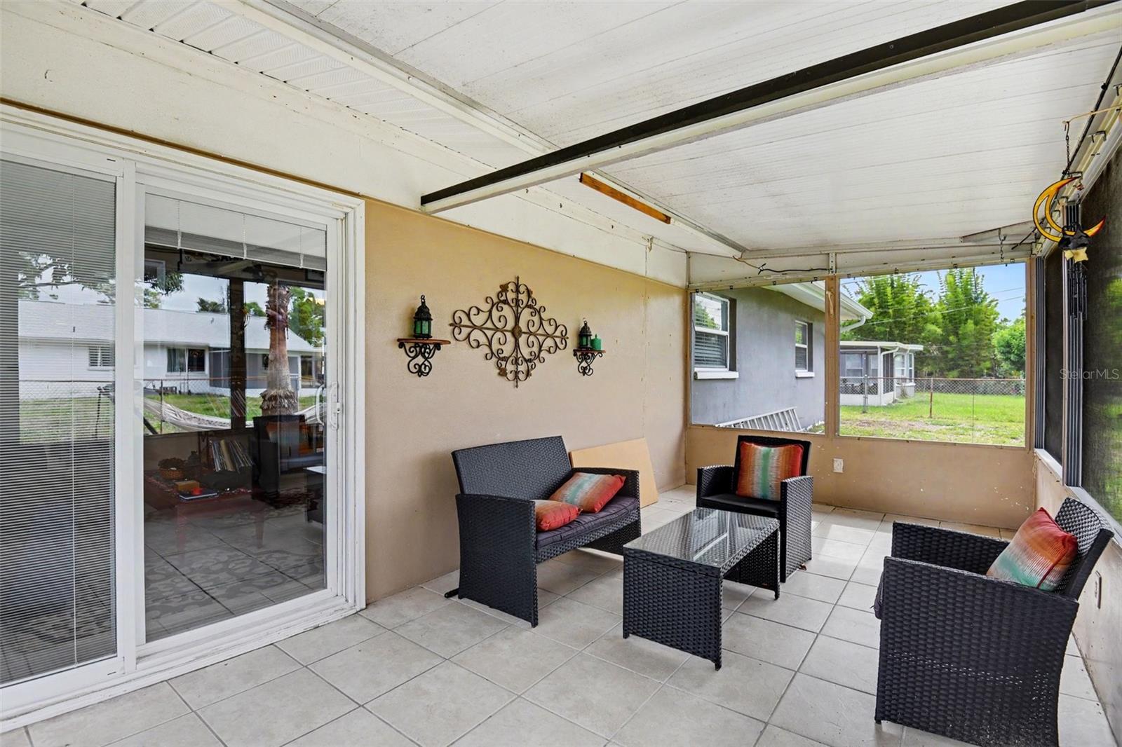 FT MYERS VILLAS - Residential