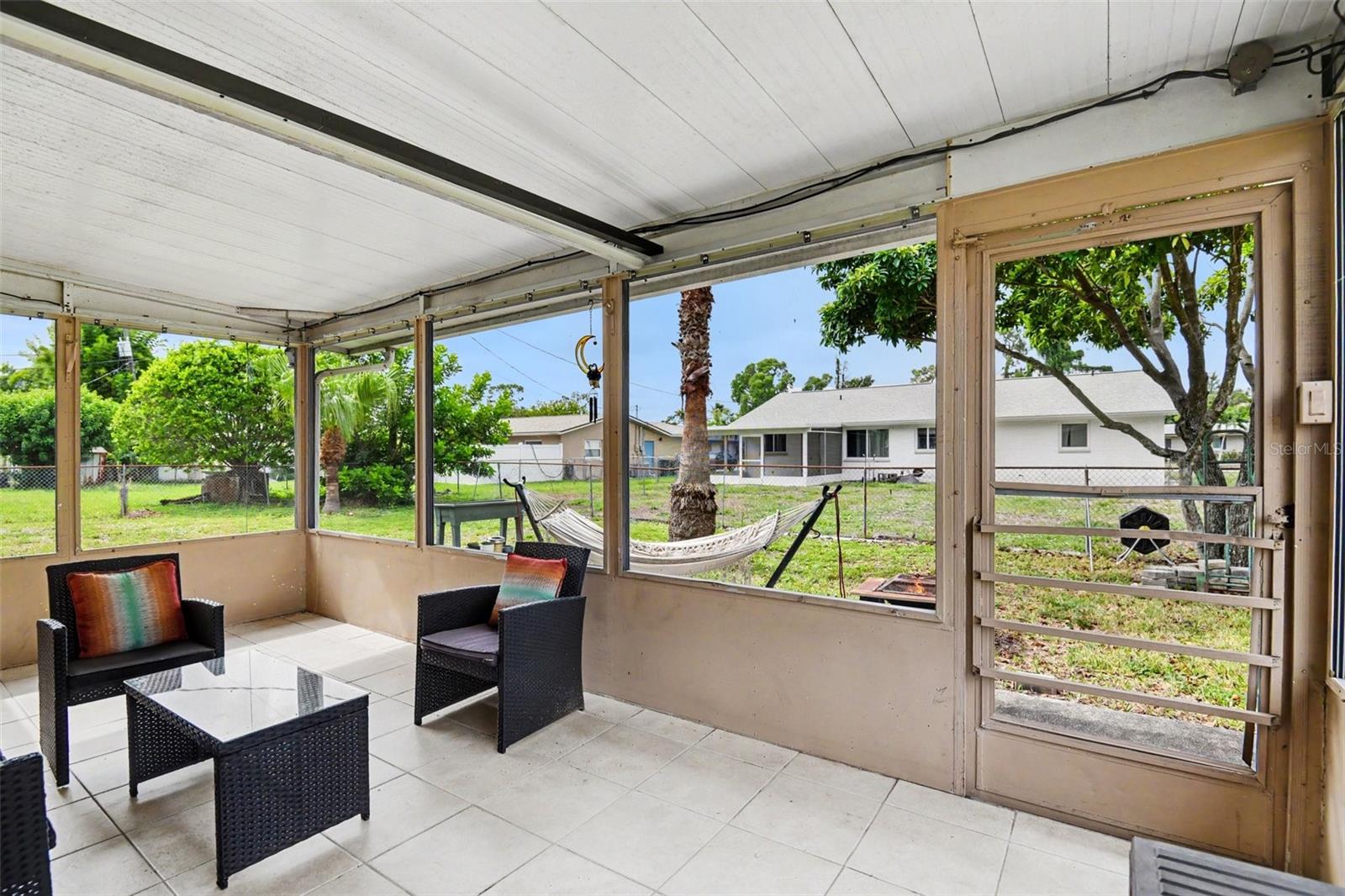 FT MYERS VILLAS - Residential
