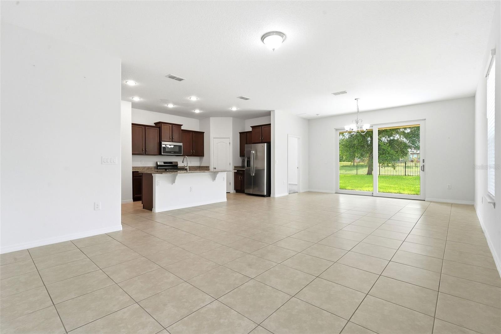 VICTORIA PARK INC 04 - Residential