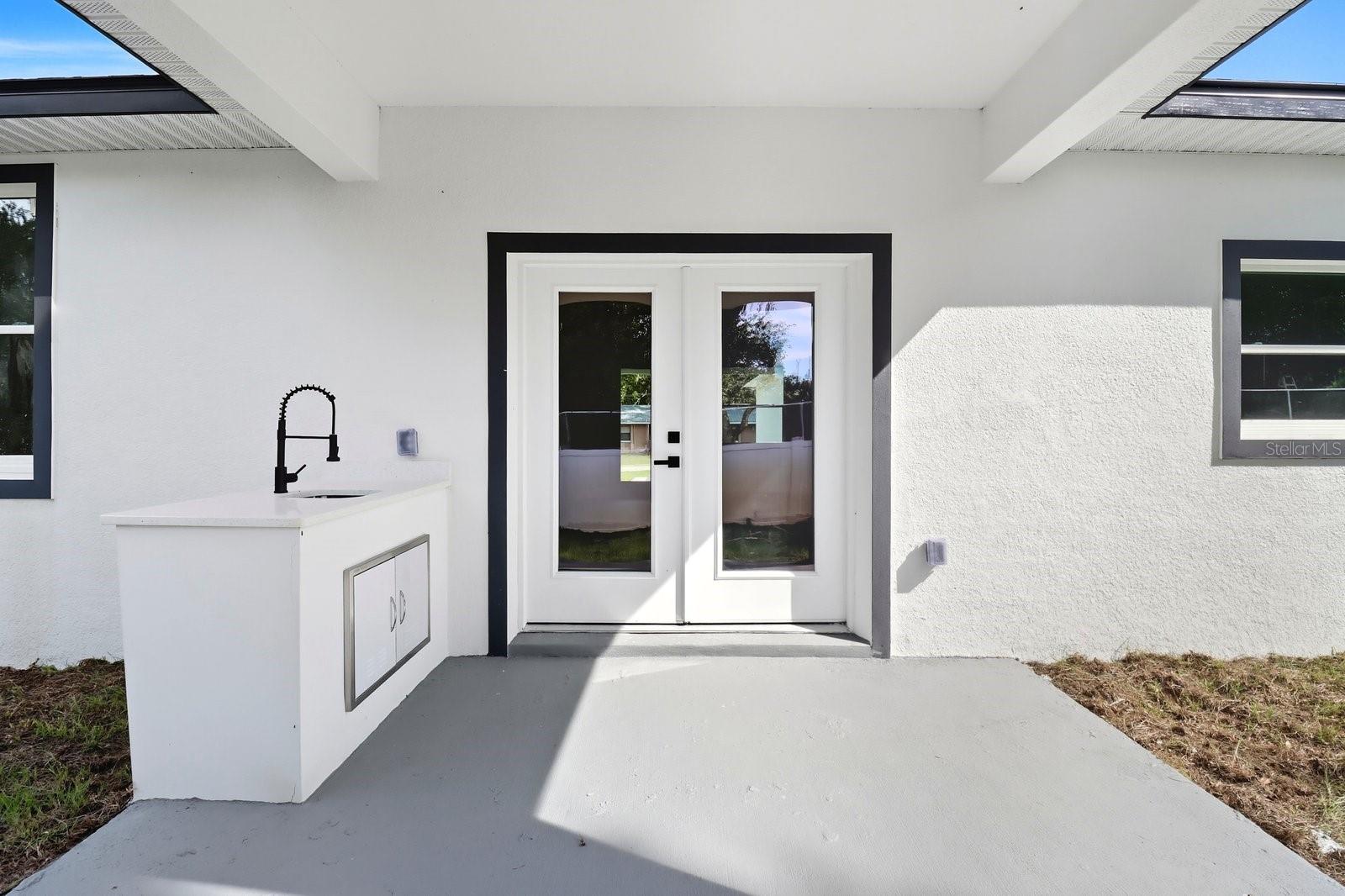 INVERNESS HIGHLANDS WEST ADD 02 - Residential Lease