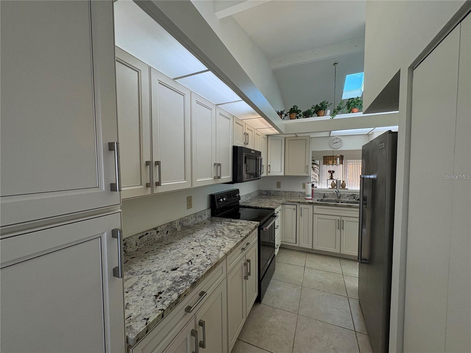 LAKESIDE CLUB OF SARASOTA - Residential