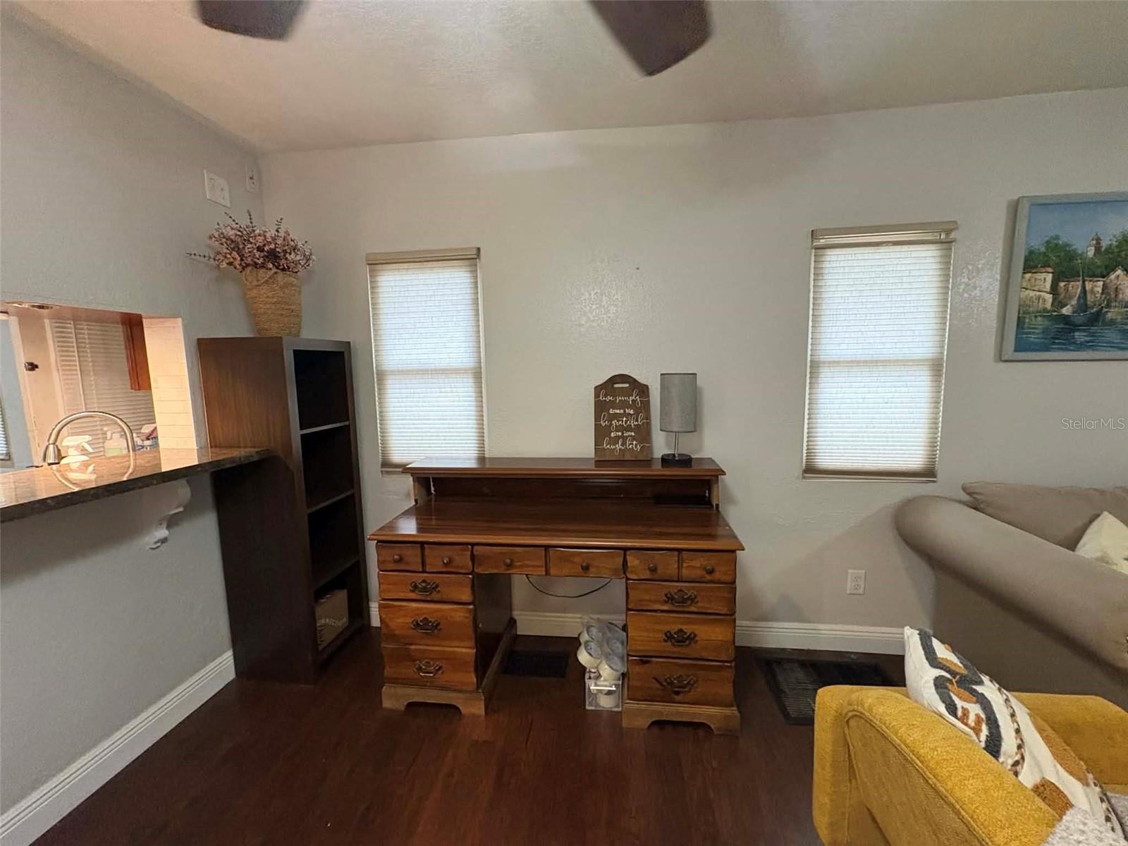 DIXIELAND REV - Residential