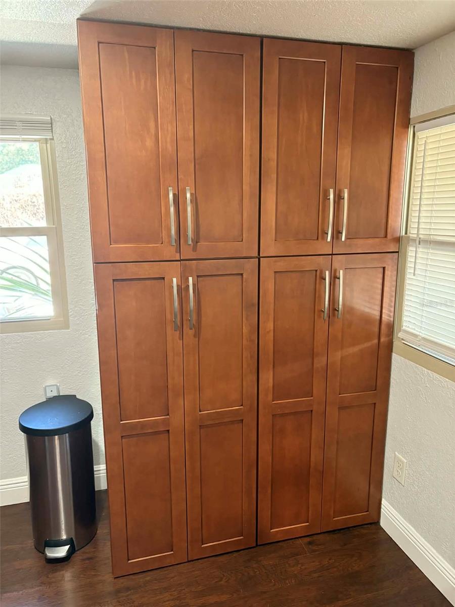 DIXIELAND REV - Residential