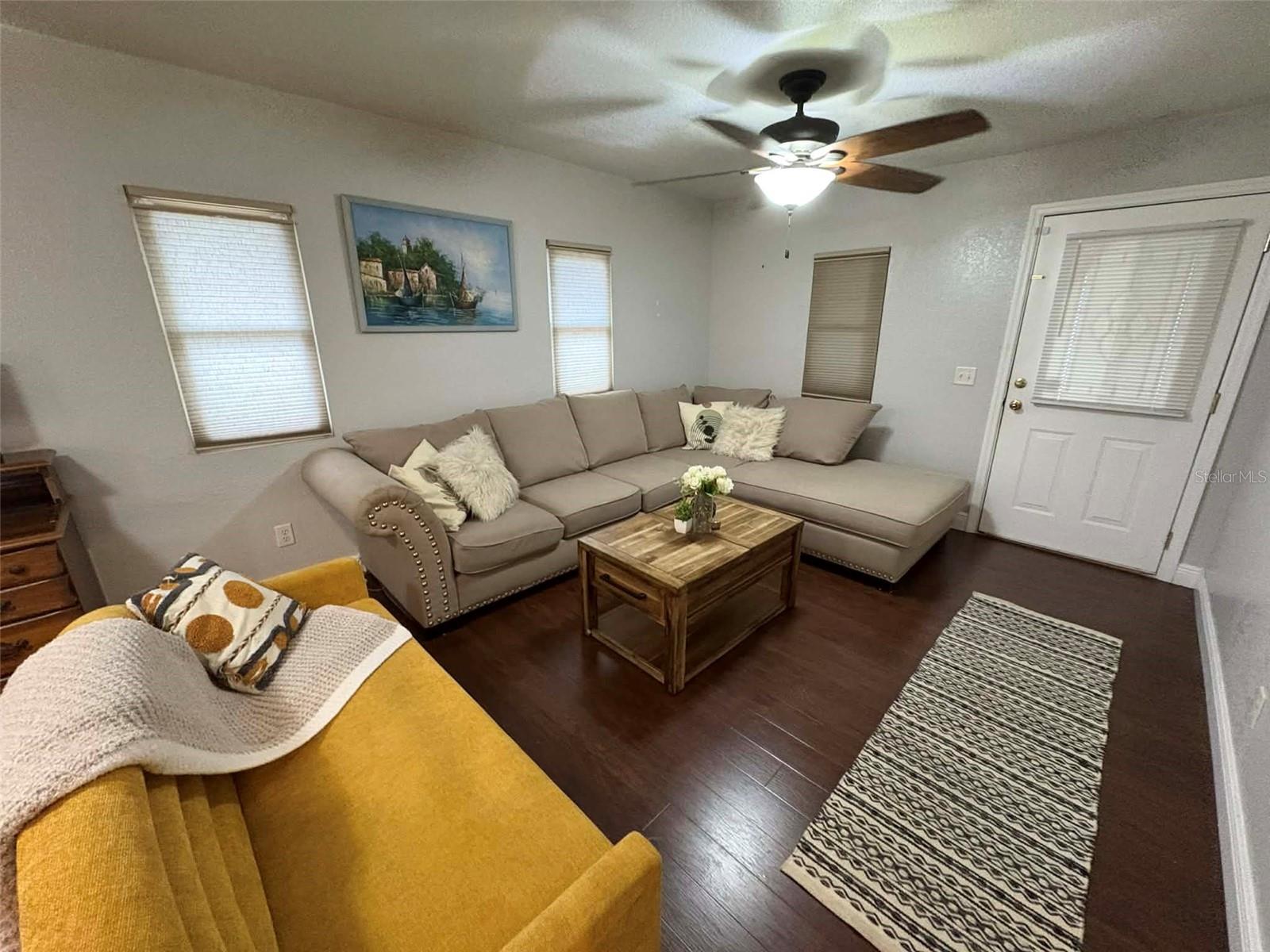 DIXIELAND REV - Residential