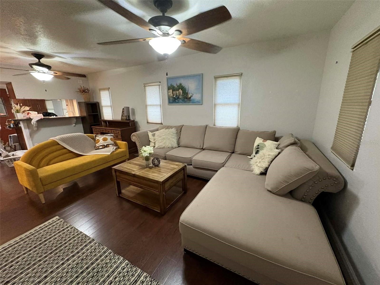 DIXIELAND REV - Residential