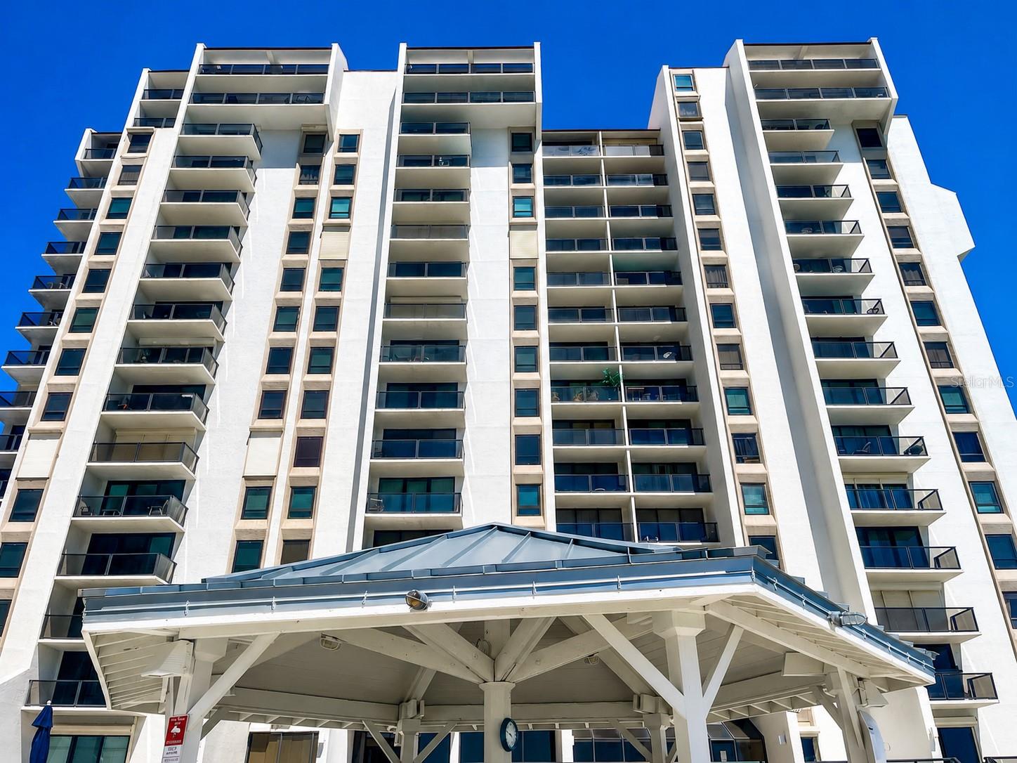 440 WEST CONDO - Residential Lease