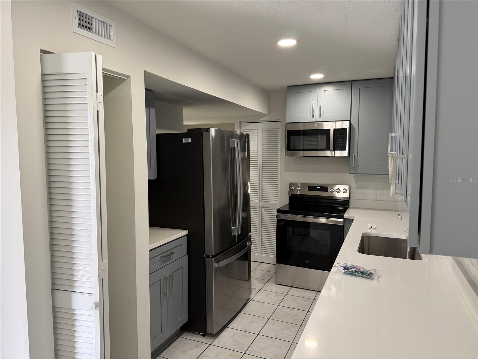 CAPE CANAVERAL BEACH GARDENS UNIT 02 - Residential