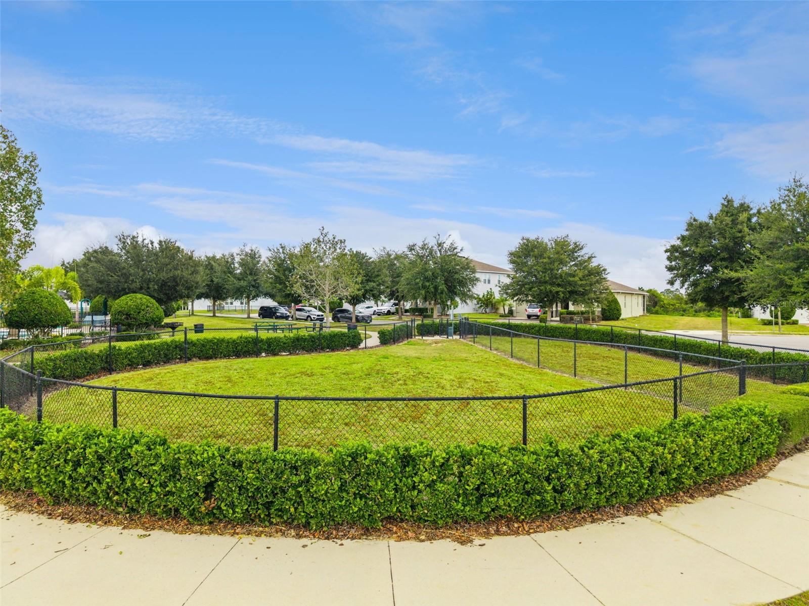 ORCHARD PK/STILLWATER XING PH - Residential