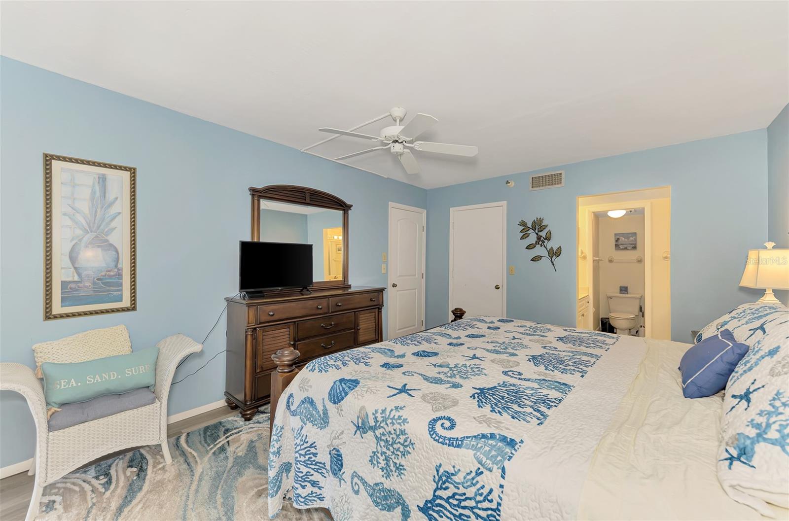 SANDPIPER KEY BLDG 04 - Residential