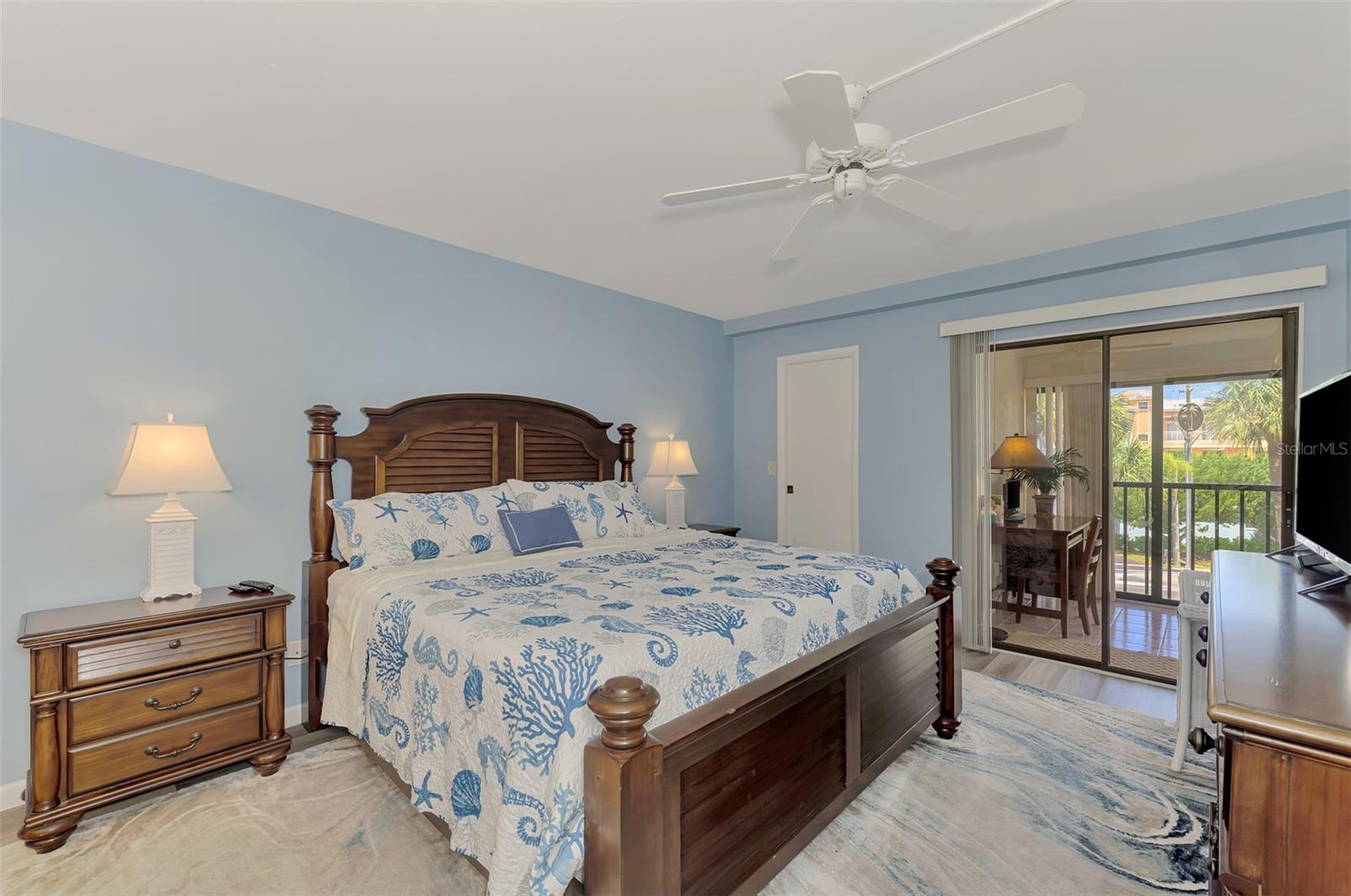 SANDPIPER KEY BLDG 04 - Residential