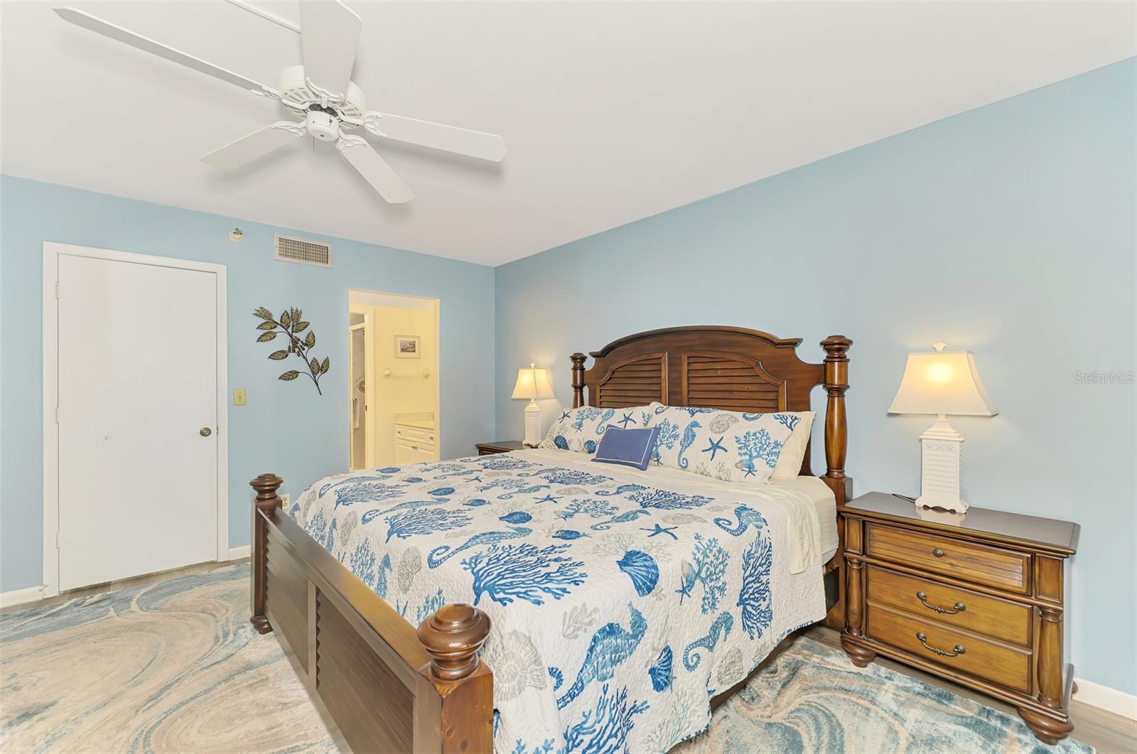 SANDPIPER KEY BLDG 04 - Residential