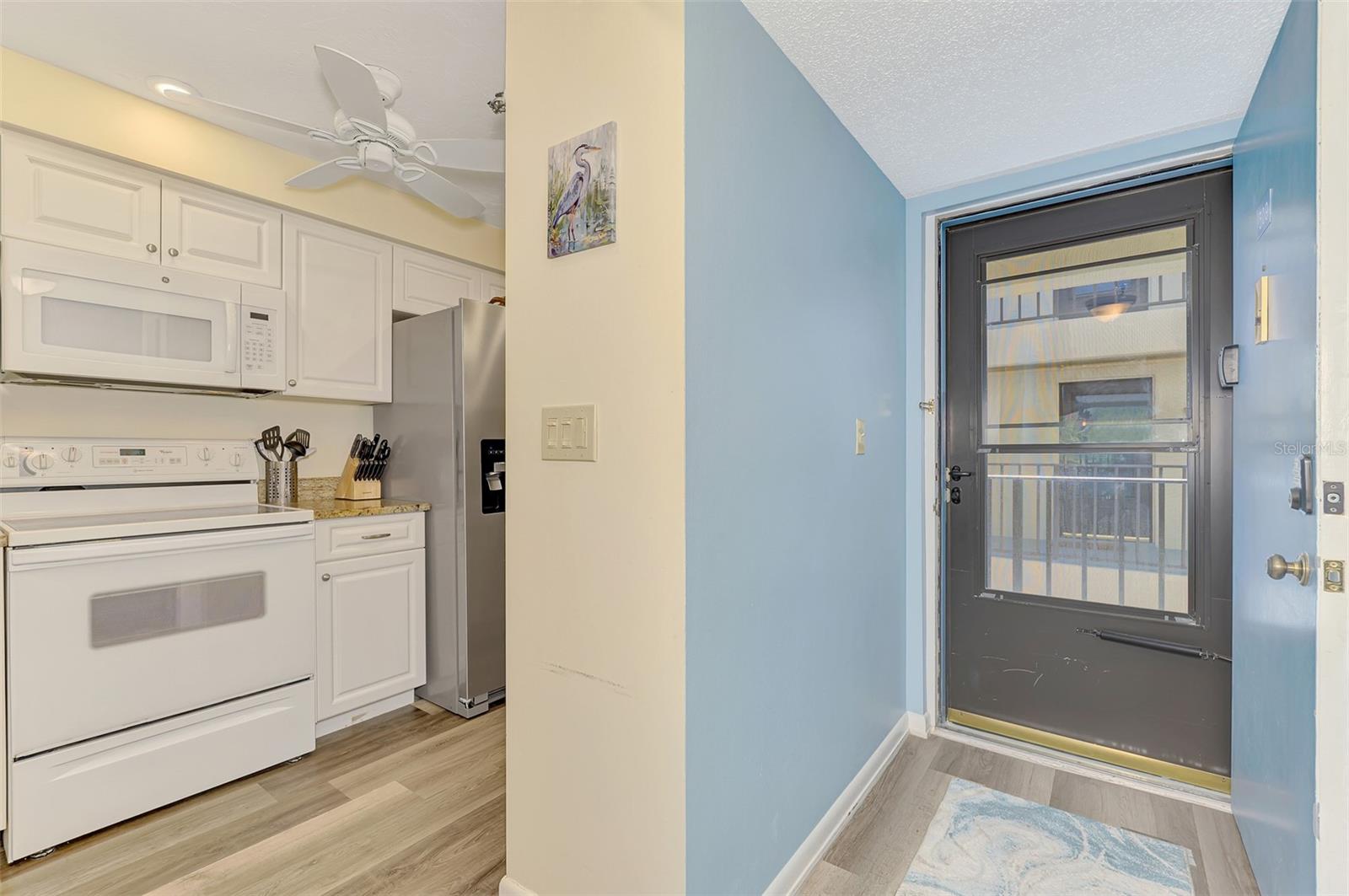 SANDPIPER KEY BLDG 04 - Residential