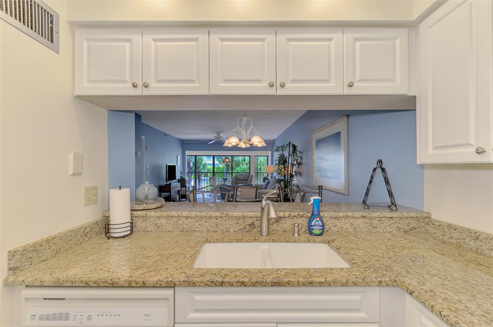SANDPIPER KEY BLDG 04 - Residential
