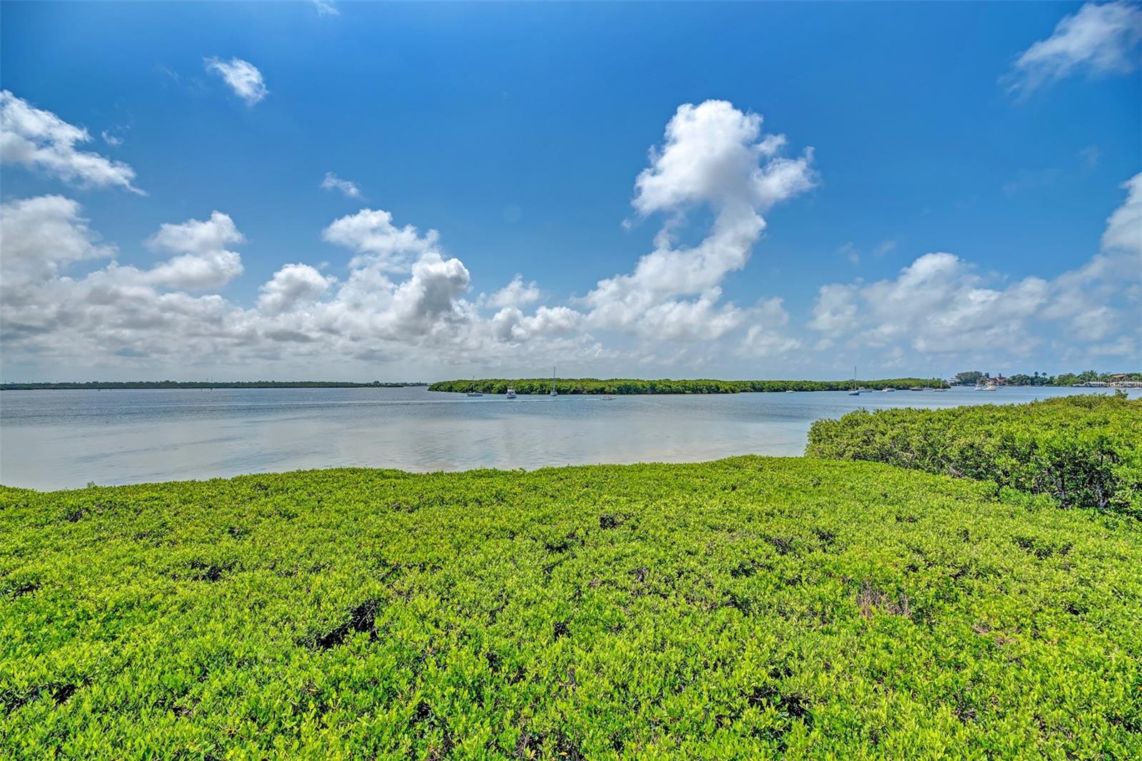 SANDPIPER KEY BLDG 04 - Residential