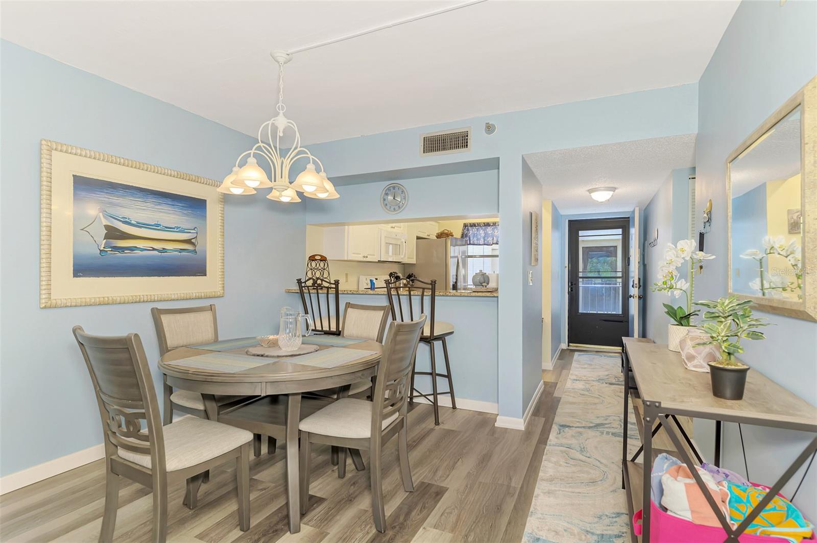 SANDPIPER KEY BLDG 04 - Residential
