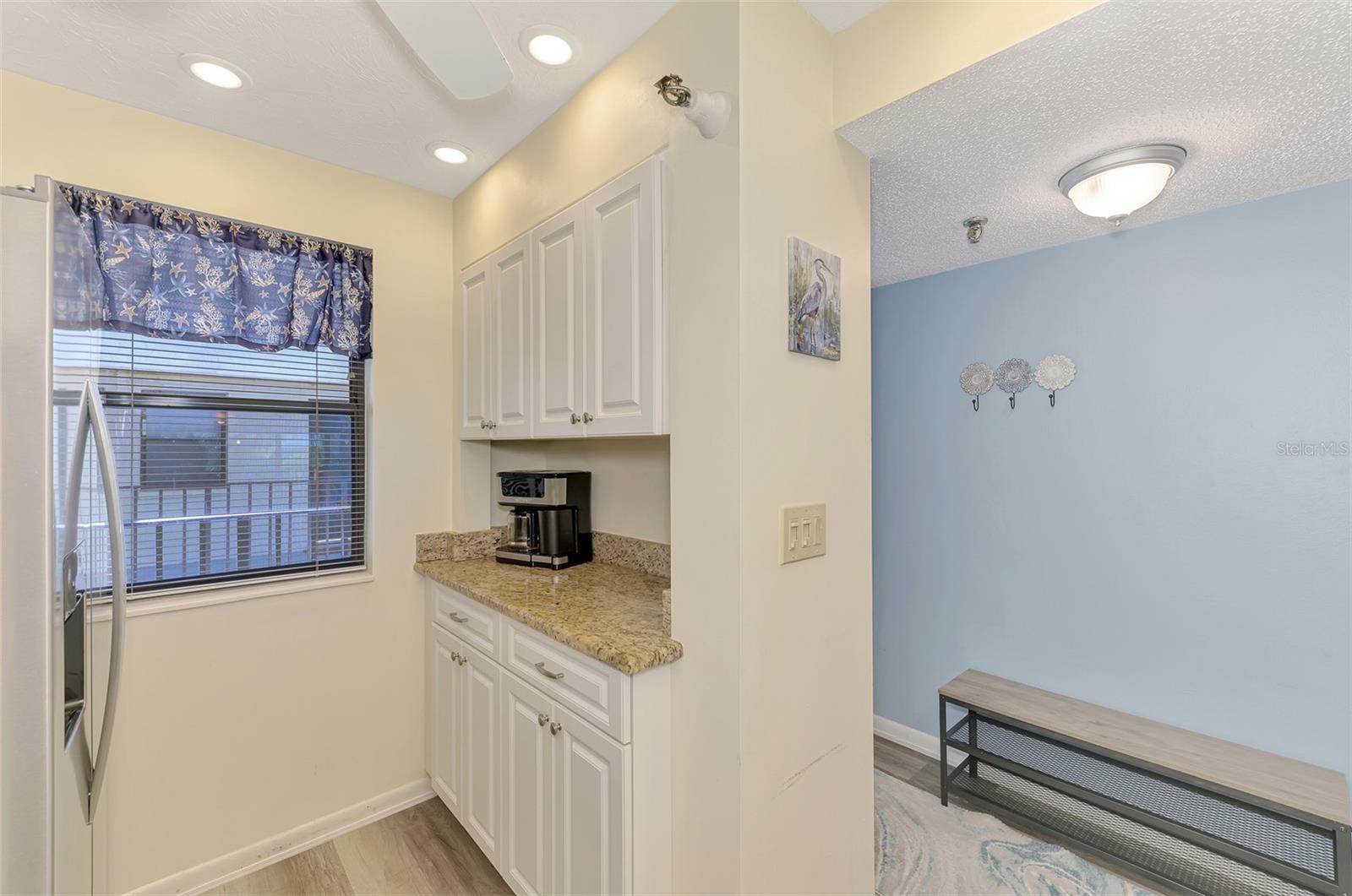 SANDPIPER KEY BLDG 04 - Residential