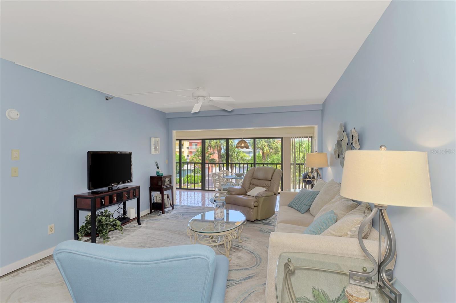 SANDPIPER KEY BLDG 04 - Residential
