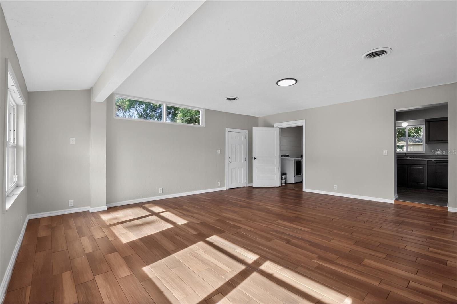 FORE ACRES - Residential