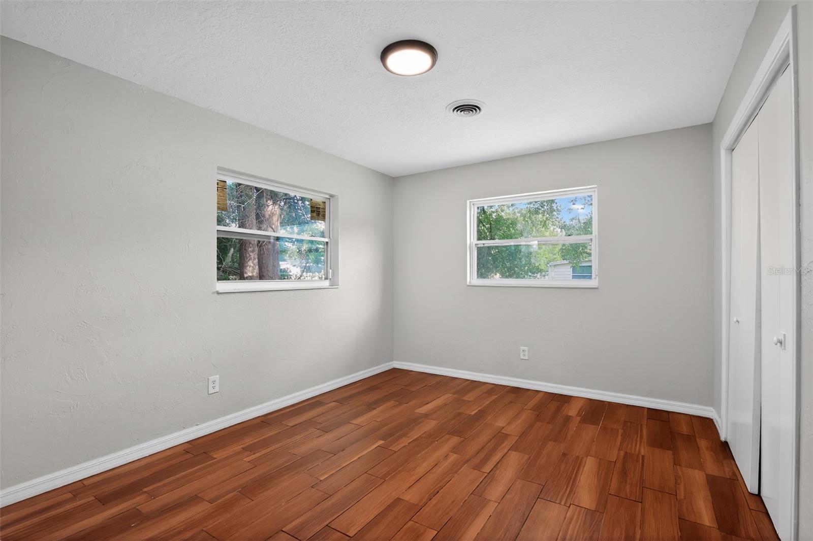 FORE ACRES - Residential