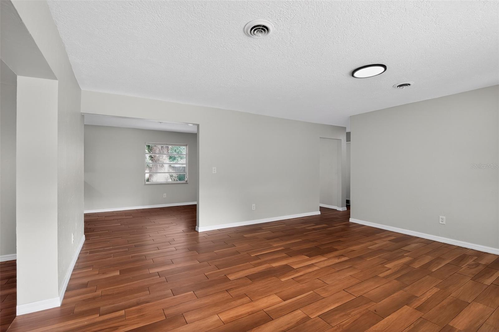 FORE ACRES - Residential