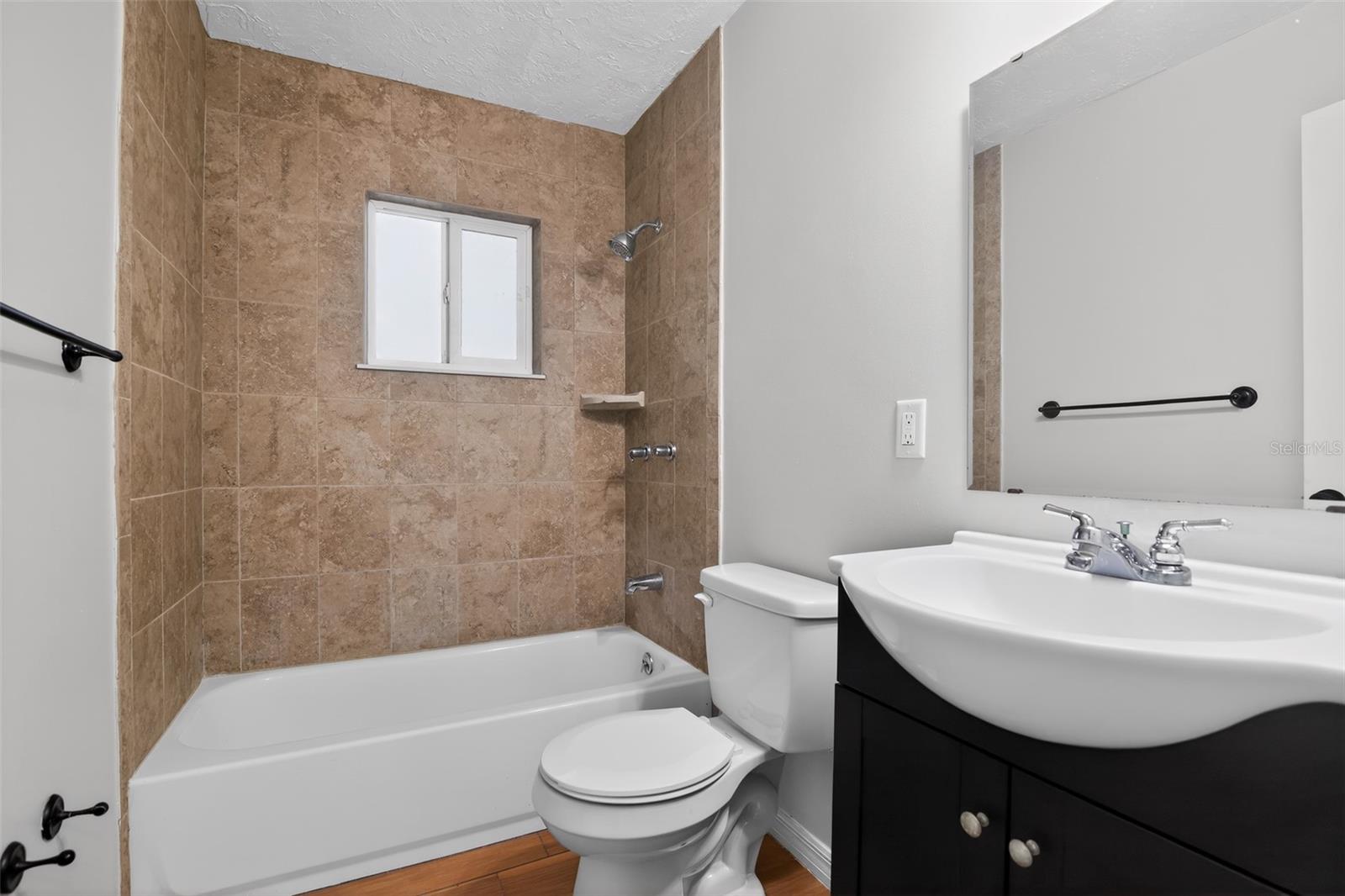 FORE ACRES - Residential