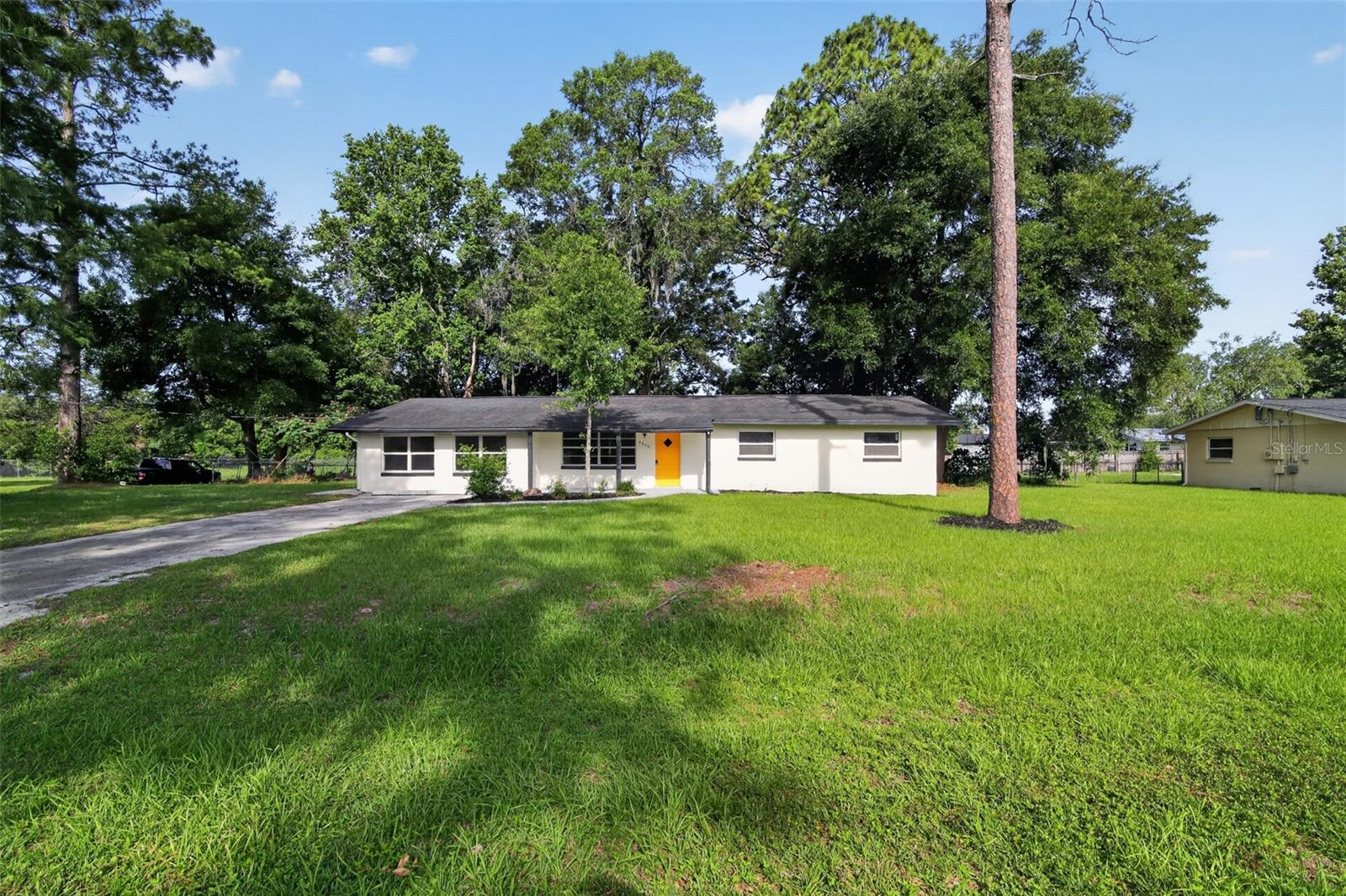 FORE ACRES - Residential