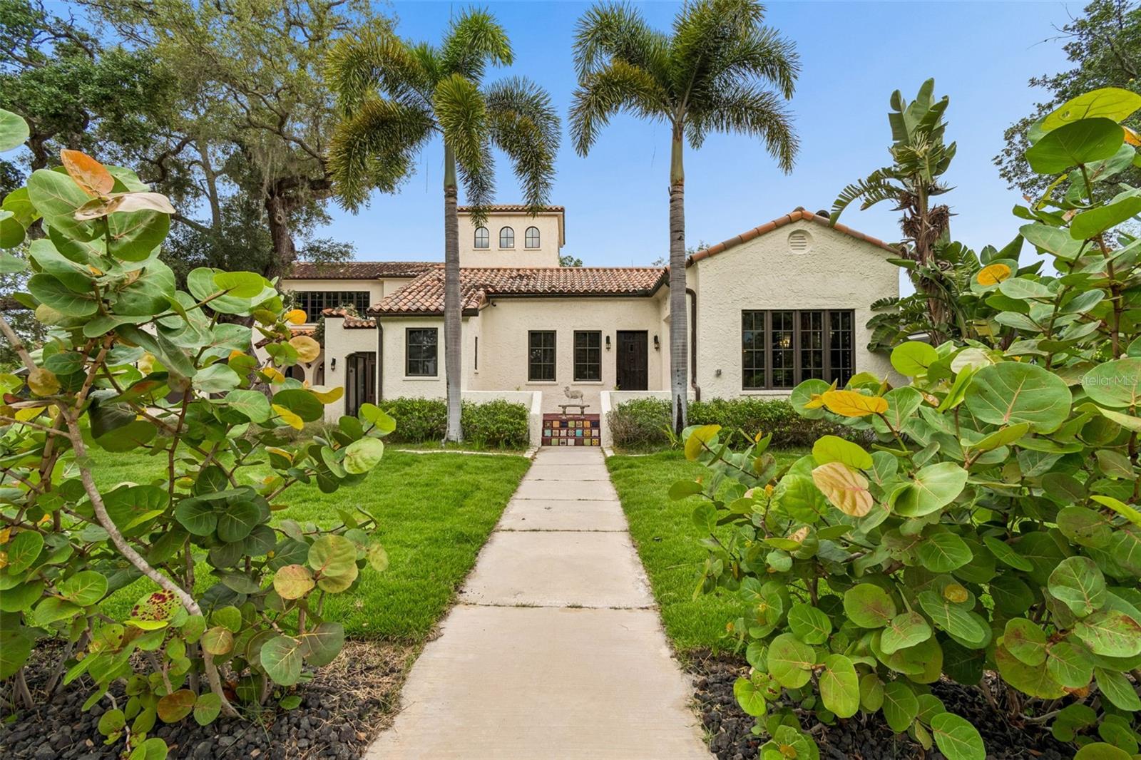 SUNSET PARK - Residential