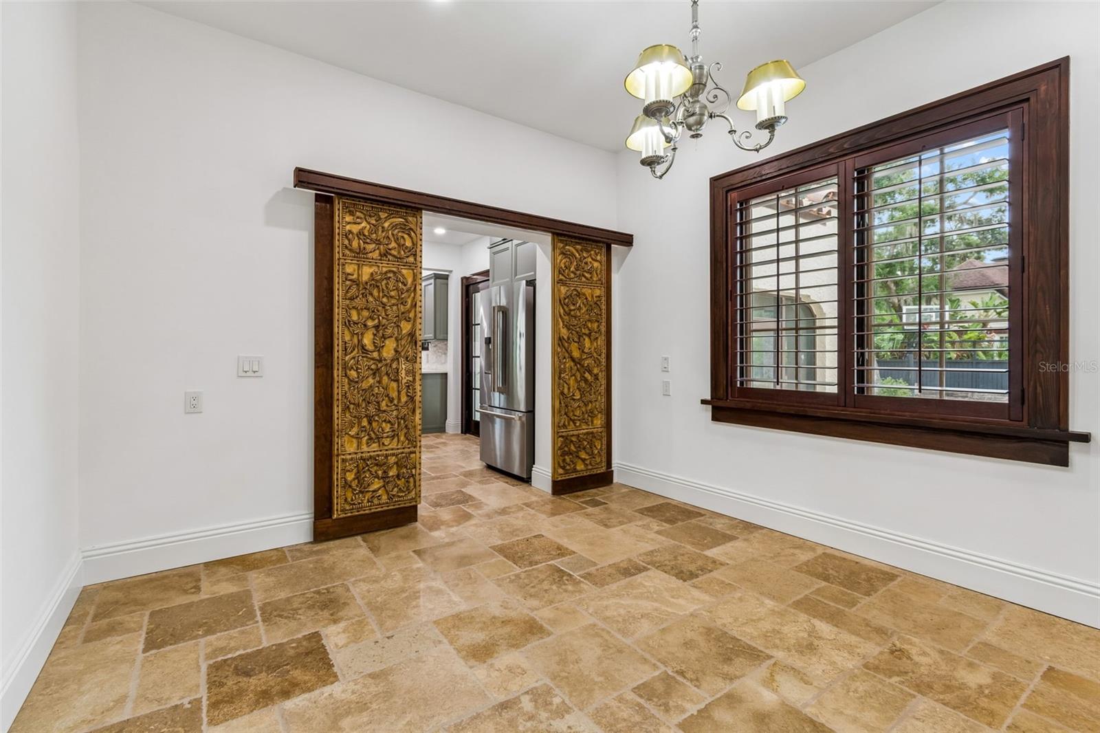 SUNSET PARK - Residential