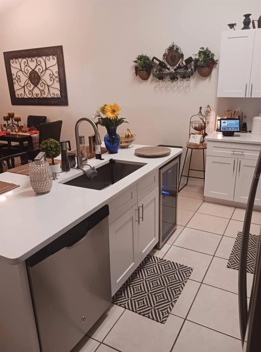 JADE EAST UNIT 2 - Residential Lease