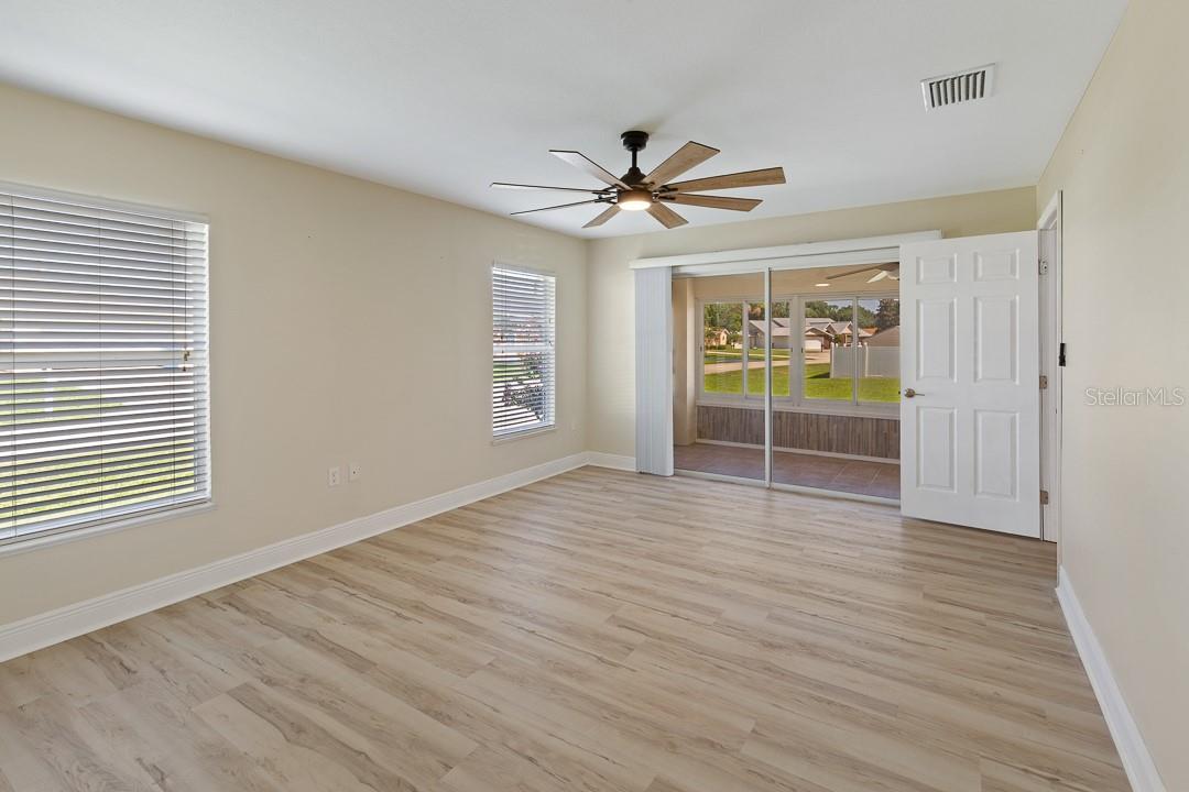 PINE & LAKE - Residential