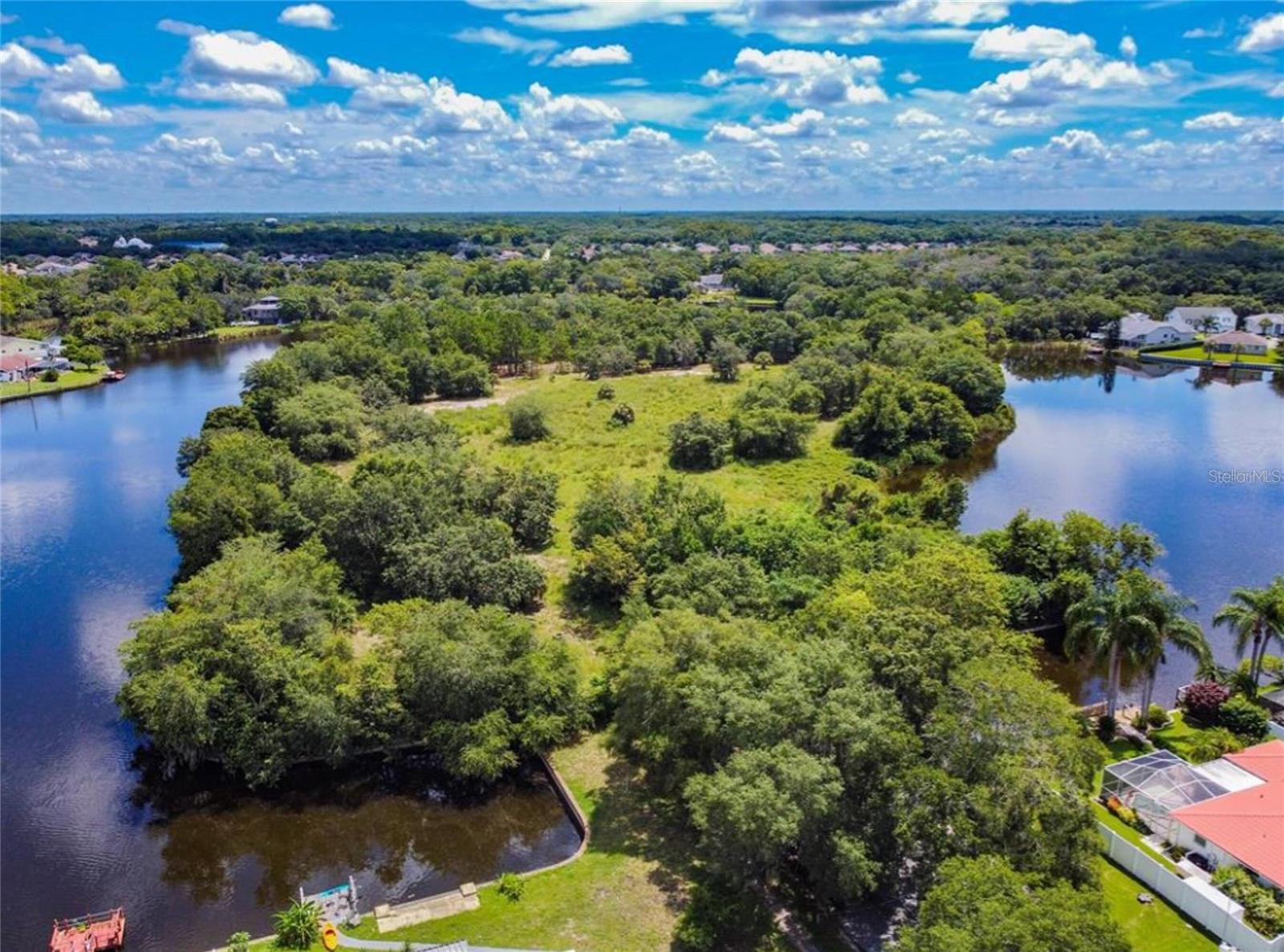 TAMPA TARPON SPGS LAND CO - Land