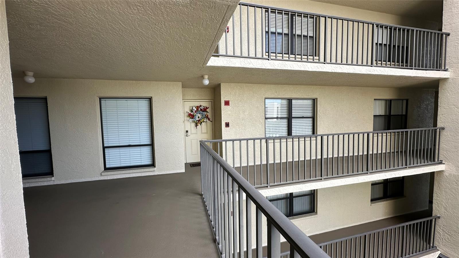 COVE CAY VILLAGE IV - Residential
