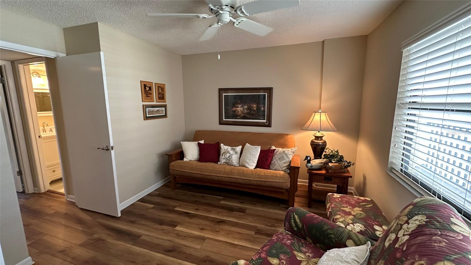 COVE CAY VILLAGE IV - Residential