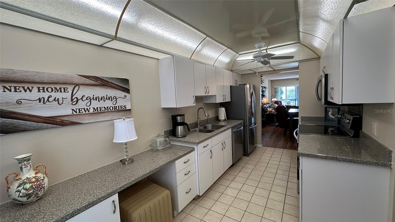 COVE CAY VILLAGE IV - Residential
