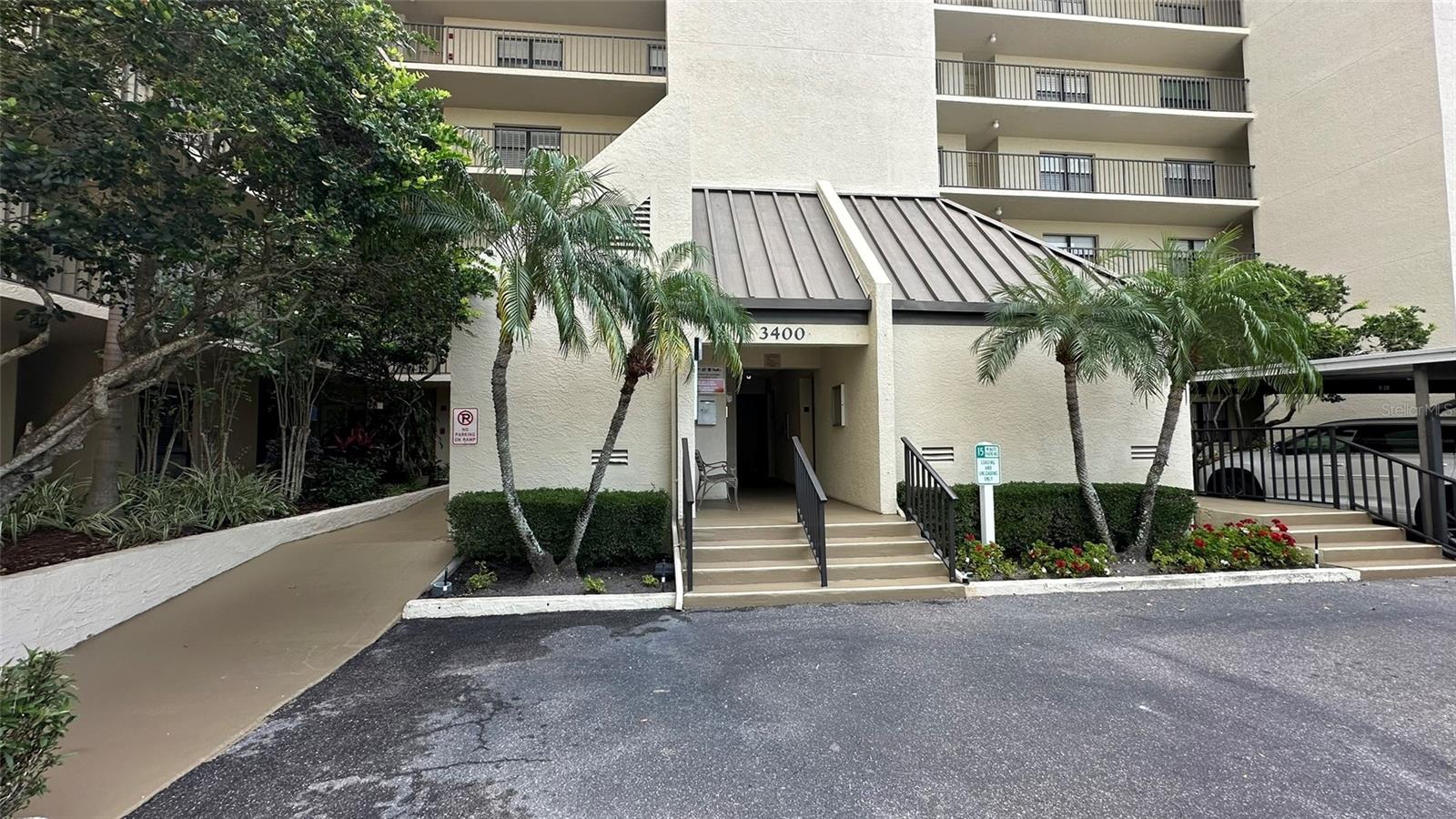 COVE CAY VILLAGE IV - Residential