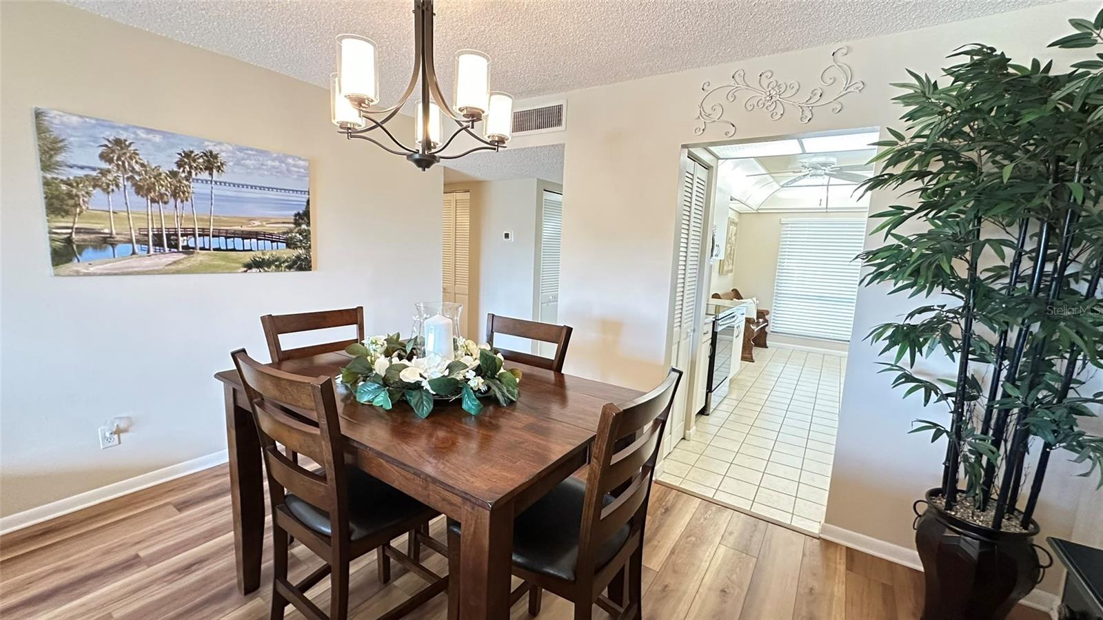 COVE CAY VILLAGE IV - Residential