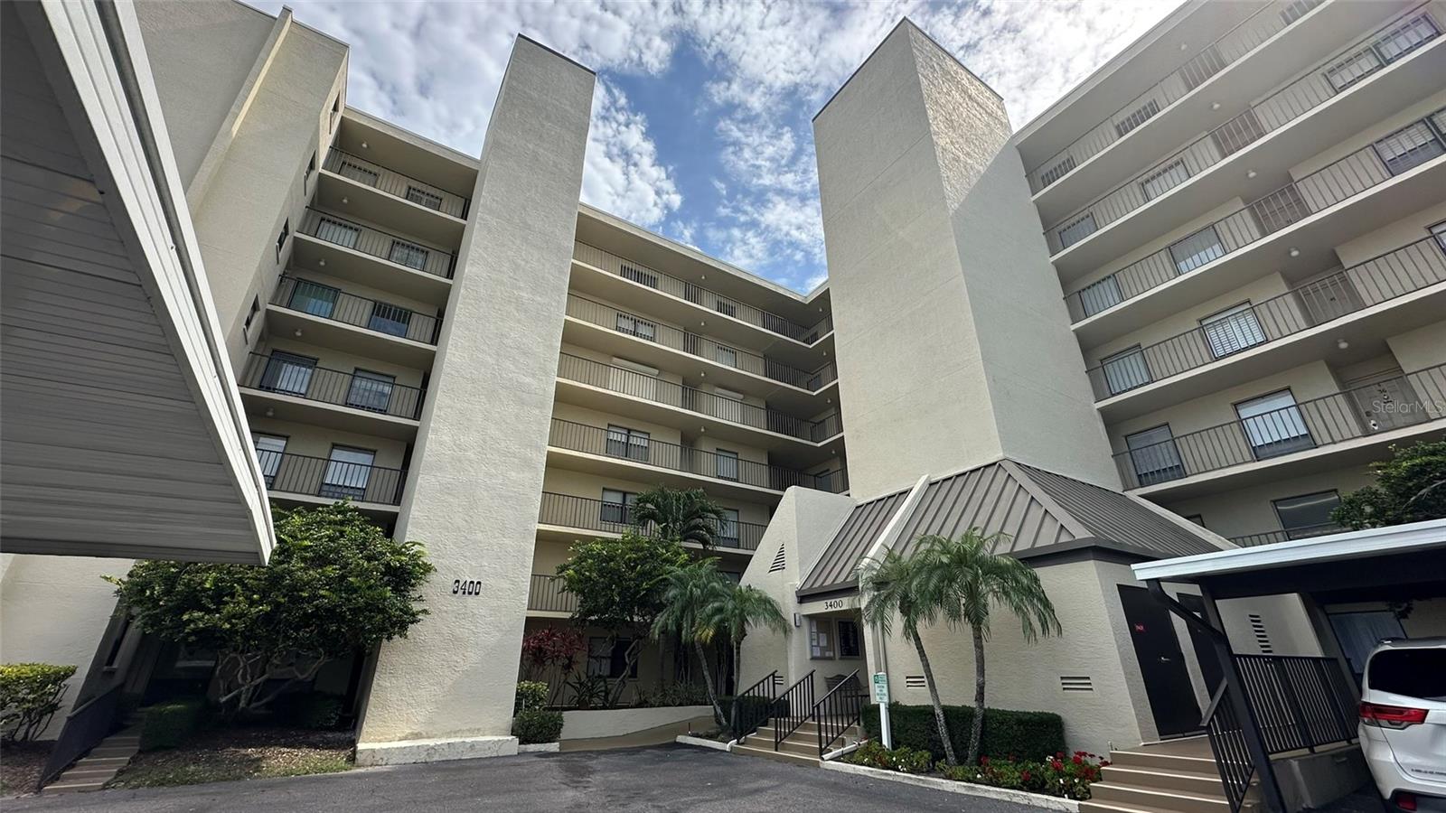 COVE CAY VILLAGE IV - Residential
