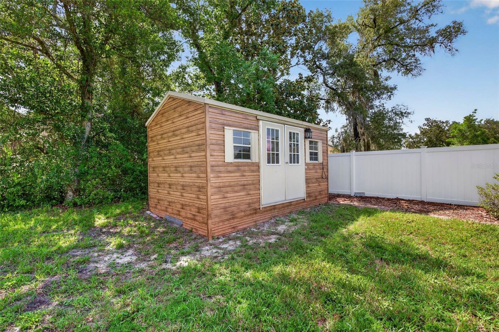 HUNTINGTON WOODS - Residential