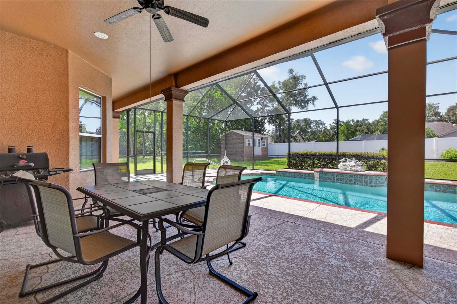 HUNTINGTON WOODS - Residential
