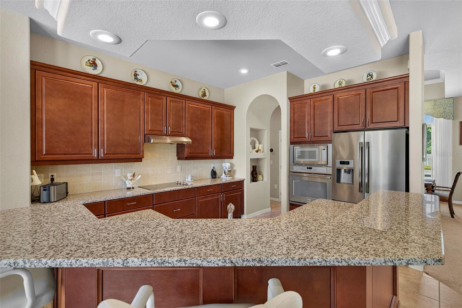 HUNTINGTON WOODS - Residential