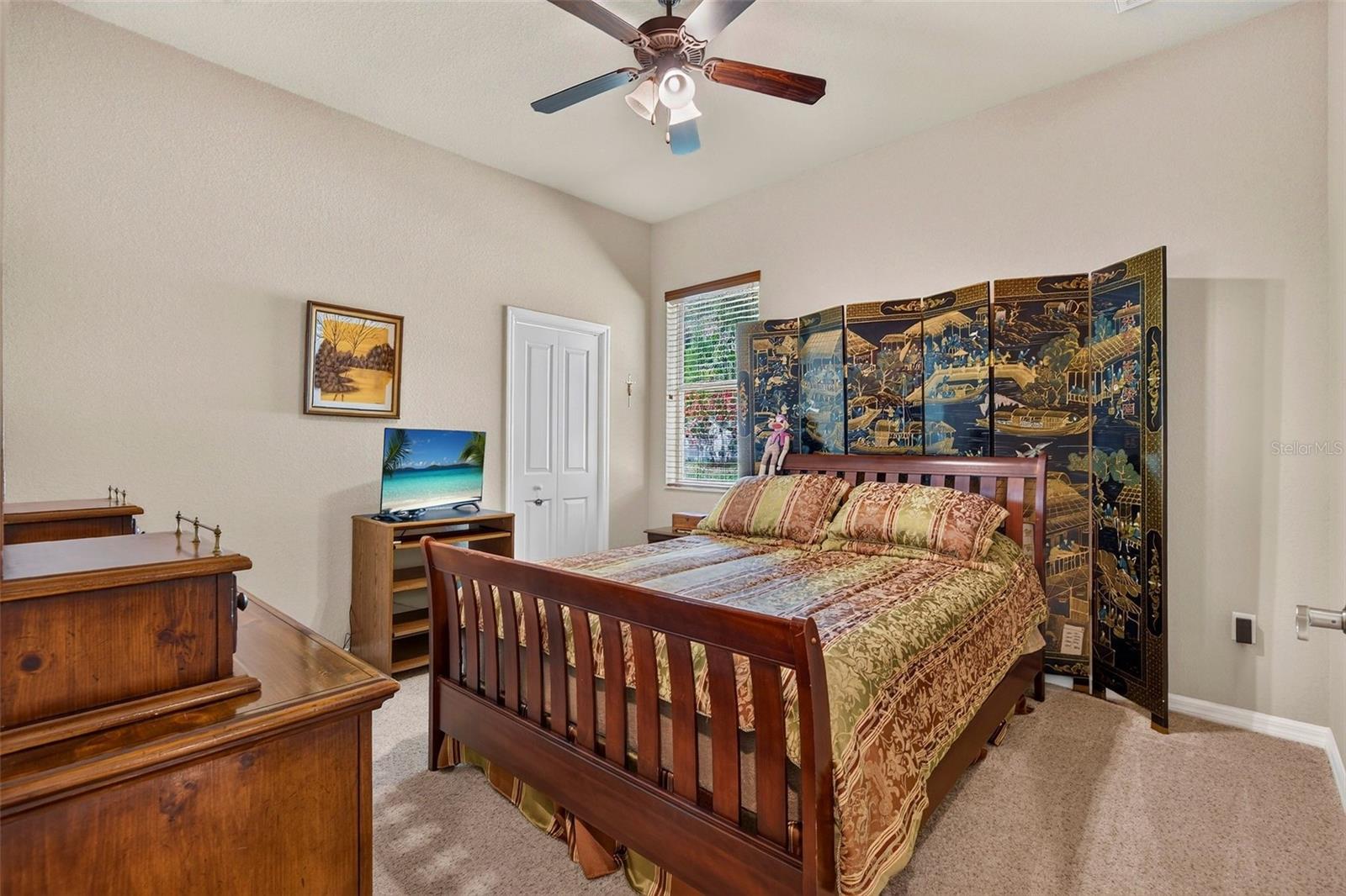 HUNTINGTON WOODS - Residential